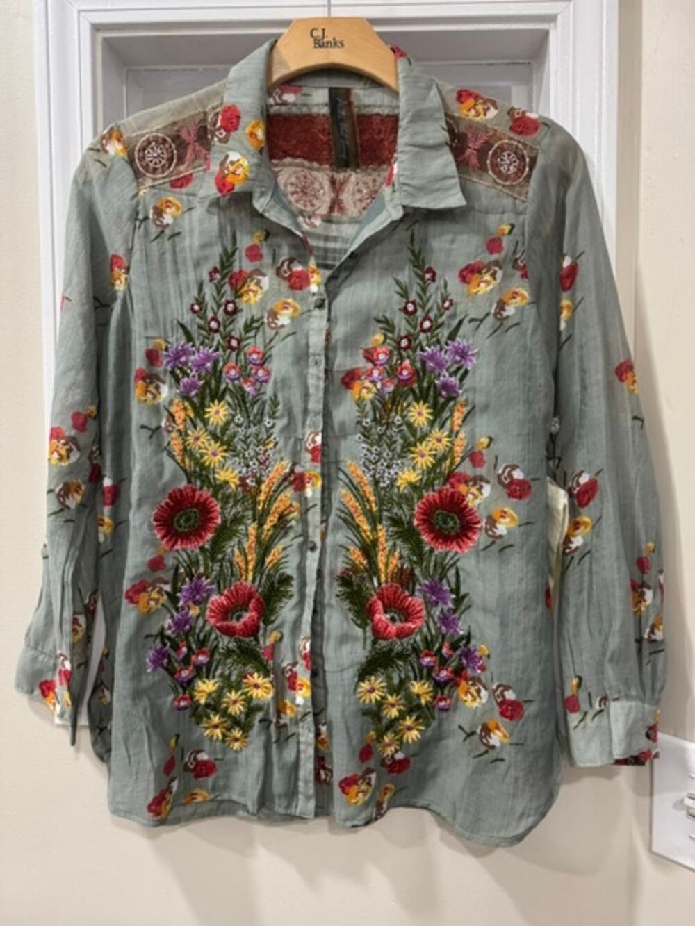 Aratta Mia Aratta Grace Embroidered floral print button-down shirt